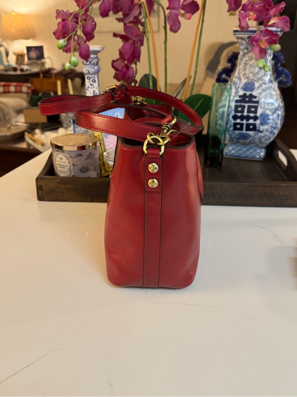 ❤️❤️ NWT PATRICIA NASH IRVING BUCKET BAG! ❤️❤️ - Picture 5 of 11